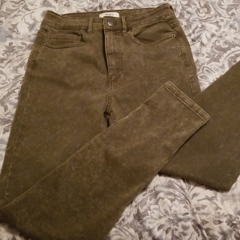 High waisted pants